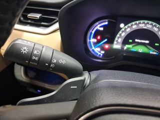 Toyota Rav4 2.5l 220H Luxury