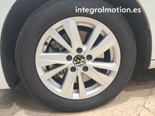 Volkswagen Touran Advance 2.0 TDI 110kW (150CV) DSG