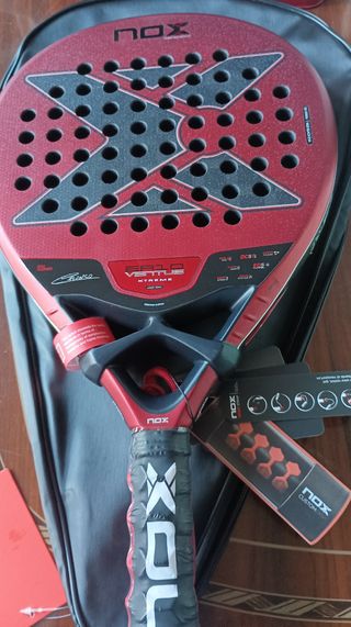 Pala de pádel NOX profesional