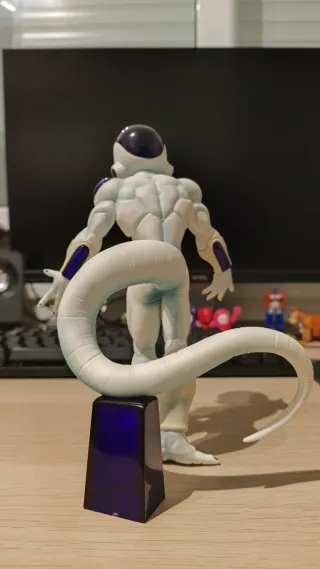 Figura Frieza Master Stars Piece