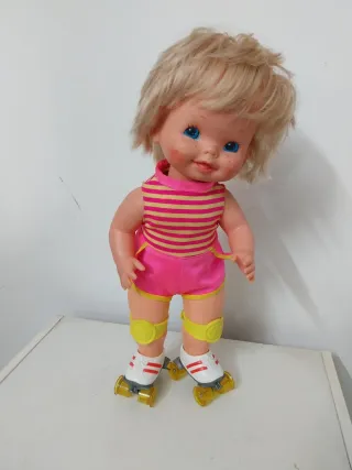 Bambola Baby Skate Mattel