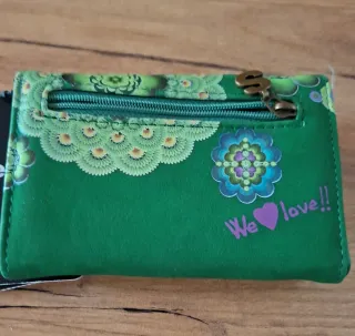 Cartera Desigual verde con estampado floral