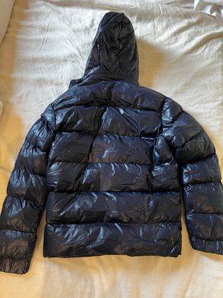 Parka azul de plumas