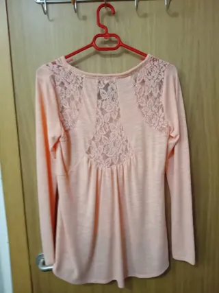 Camiseta manga larga encaje mujer