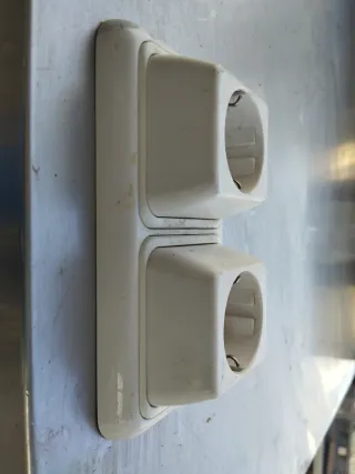 Base doble enchufe blanco Simon