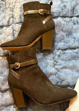 Botines y Sandalias de Tacón