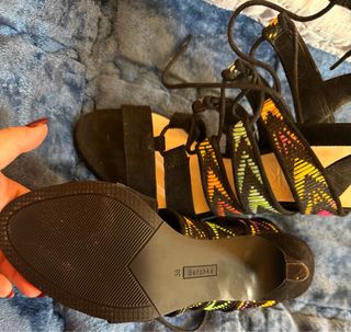 Botines y Sandalias de Tacón