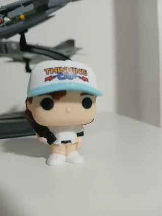 Funko Pop Stranger Things Dustin Kinder Joy