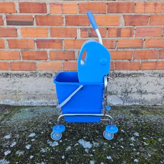 Cubo profesional para fregona