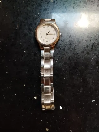 Reloj Casio Plateado