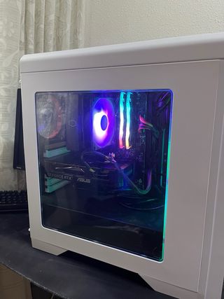 PC GAMING ASUS Dual GeForce RTX 5060 OC Edition 8G