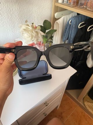 Gafas de sol Gucci negras