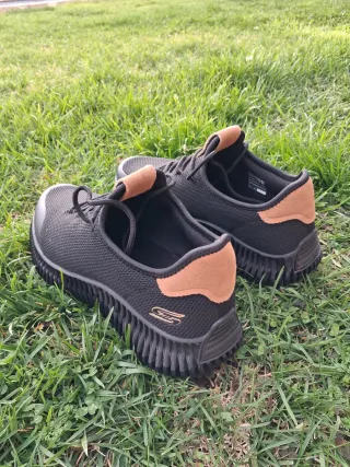 Zapatillas Skechers Negras