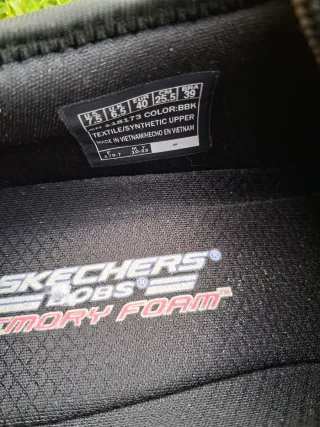 Zapatillas Skechers Negras