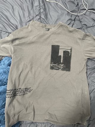 Camiseta gris hombre