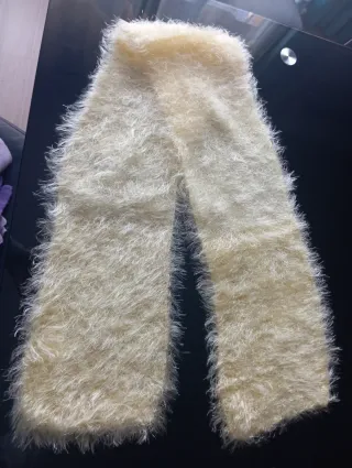 Bufanda tejida a mano
