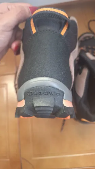 Botas de montaña Quechua