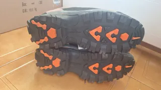 Botas de montaña Quechua