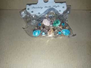 Pinza para el pelo con pedrería