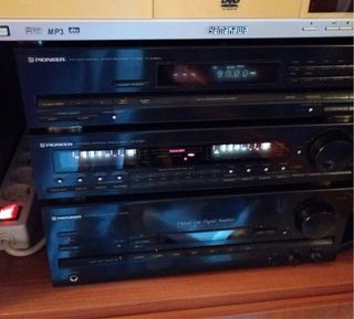 Amplificador, Ecualizador y Sintonizador Pioneer