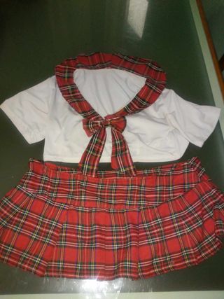 Conjunto Falda y Blusa Colegiala
