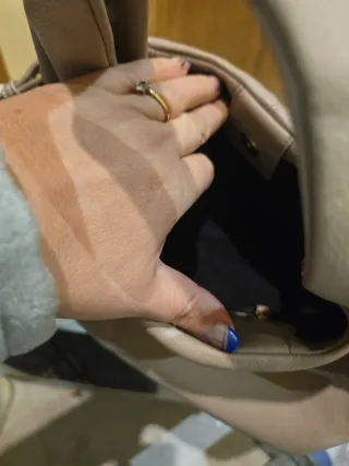 Bolso de mano mujer beige y gris