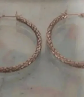 Aros de plata medianos con labrado fino