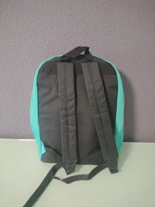 Mochila verde azulado