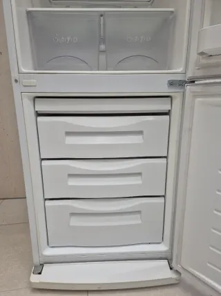 Nevera Daewoo Combi NO FROST