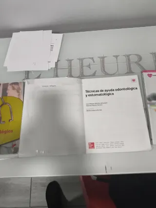 Técnicas de ayuda odontológica y estomatológica