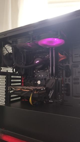 PC Gaming/Profesional de Gama Media-Alta