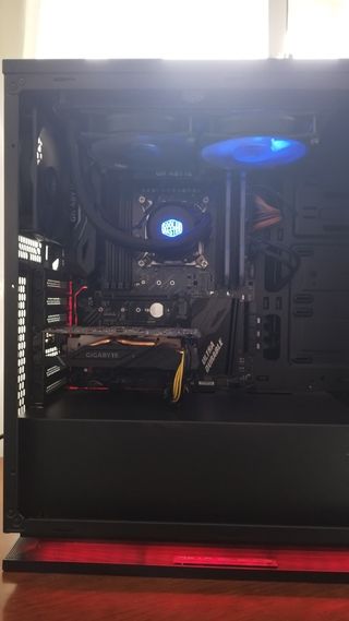 PC Gaming/Profesional de Gama Media-Alta