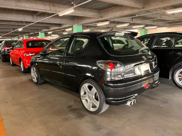 Peugeot 206 2003