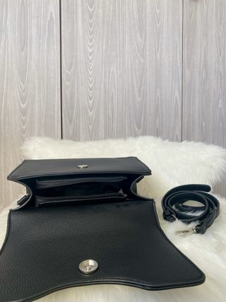 Borsetta nera con perline