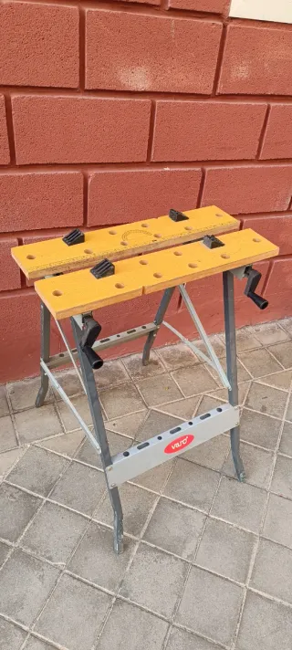 Banco de trabajo plegable en EXCELENTE ESTADO 8/10