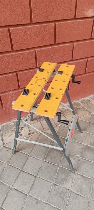 Banco de trabajo plegable en EXCELENTE ESTADO 8/10