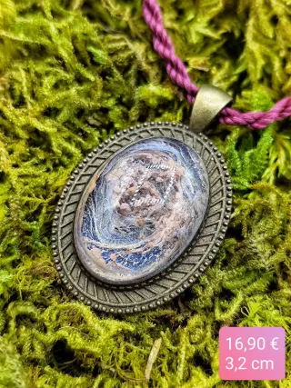 Colgante artesanal Universo