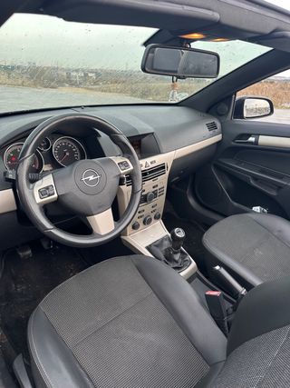 Opel Astra cabrio 2008