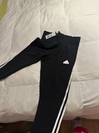 Mallas Adidas negras sin estrenar