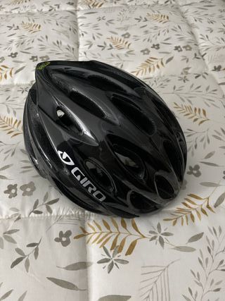 Casco Giro Negro