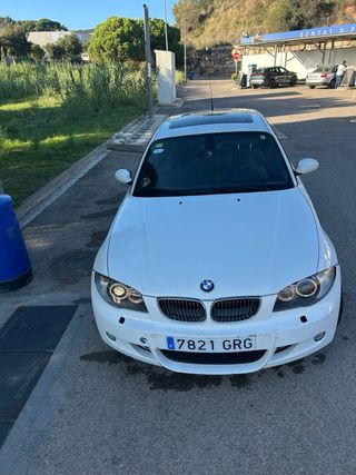 Se vende BMW 118d pack M, El coche va muy fino, si