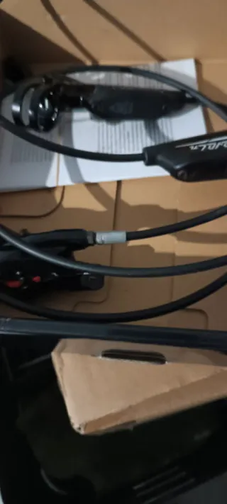 Frenos SRAM TL con abrazaderas ,uno nuevo están ok