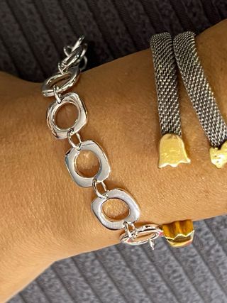 Spettacolare bracciale in argento con maglie quadrate
