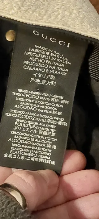 Cappello Gucci nero e beige