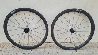 Ruedas Zipp 303