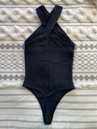 Body Contour Aritzia Negro
