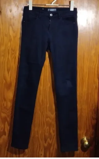 Pantalón y Blusa Sfera los 2x7€