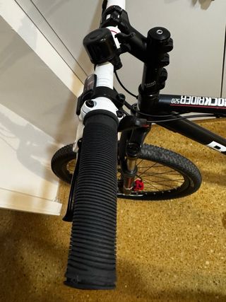 Bicicleta B-TWIN Rockrider 520