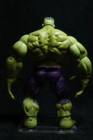 Hulk Marvel Legends Figura basada en comic