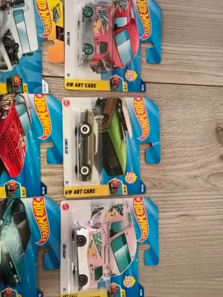 Lote 9 Hot Wheels Art Cars